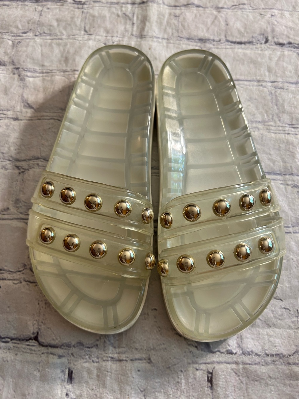 MARC FISHER TRENT JELLY SLIDES SANDALS CLEAR PVC STRAPS WITH STUDS WOMEN’S 7M